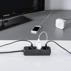 Мережевий подовжувач Hama 3XSchuko 3G*1.5мм 5м Black 00108843