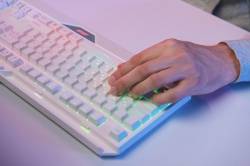 Клавиатура мембранная 2E GAMING KG315 110key, USB-A, EN/UA, RGB, белый 2E-KG315UWT