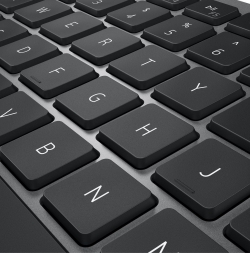 Клавиатура Dell Compact Multi-Device Wireless Keyboard - KB740 - Russian
(QWERTY) 580-AKOZ