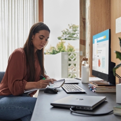 Комп'ютер персональний моноблок HP ProOne 440-G9 23.8" FHD IPS AG, Intel i5-12500T, 8GB, F512GB, UMA, WiFi, кл+м, 3р, DOS, чорний 6D375EA