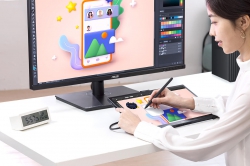 Монітор портативний Asus 15.6" ProArt PA169CDV HDMI, 2xUSB-C, MM, IPS, 3840x2160, 10ms, Touch, sRGB 100%, Stylus 90LM0711-B01I70