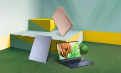 Ноутбук ASUS Vivobook 15 M1502YA-BQ086 15.6" FHD IPS, AMD R7-7730U, 16GB, F1TB, UMA, NoOS, Сріблястий 90NB0X22-M00370