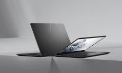Ноутбук ASUS Zenbook 14 UM3406HA-PP025X 14" 3K OLED, AMD R7-8840H, 16GB, F1TB, UMA, Win11P, Чорний 90NB1271-M000W0