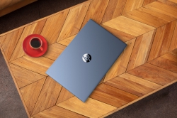 Ноутбук HP Pavilion 15-eh3015ua 15.6" FHD IPS AG, AMD R7-7730U, 16GB, F512GB, UMA, DOS, синий 949X0EA