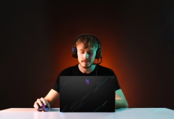 Ноутбук Acer Nitro V 15 ANV15-51 15.6" FHD IPS, Intel i7-13620H, 16GB, F1TB, NVD4050-6, Lin, чорний NH.QNBEU.003