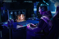 Ноутбук Acer Predator Helios 16 PH16-73 16" OLED, Intel U9-275HX, 64GB, F2TB, NVD5090-24, Win11P, черный NH.QW0EU.002