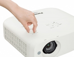 Проектор Panasonic PT-VZ580 (3LCD, WUXGA, 5000 lm) PT-VZ580E
