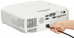 Проектор Panasonic PT-VZ580 (3LCD, WUXGA, 5000 lm) PT-VZ580E