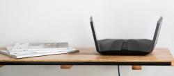 Маршрутизатор NETGEAR RAX120 Nighthawk AX6000 WiFi 6, 4xGE LAN, 1xGE WAN, 1x5GE, 2xUSB 3.0 RAX120-100EUS