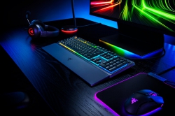 Клавіатура Razer Ornata V3 RGB 104key Mecha-Membrane Switch USB RU Black RZ03-04460800-R3R1