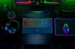 Клавіатура Razer Ornata V3 RGB 104key Mecha-Membrane Switch USB RU Black RZ03-04460800-R3R1