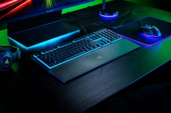 Клавіатура Razer Ornata V3 X RGB 104key USB RU Black RZ03-04470800-R3R1