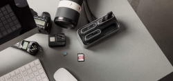Кардридер Kingston Workflow Station Dock USB 3.2 Gen2 USB-A/C Hub WFS-U