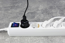 Сетевой фильтр 2Е 5XSchuko с выключателем, 3G*1.0мм, 3м, white 2E-U05ESM3W