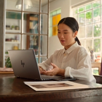 Ноутбук HP ENVY x360 14-fc0005ua 14" WUXGA IPS Touch, Intel U7-155U, 32GB, F1024GB, UMA, Win11, серый AQ8Q5EA